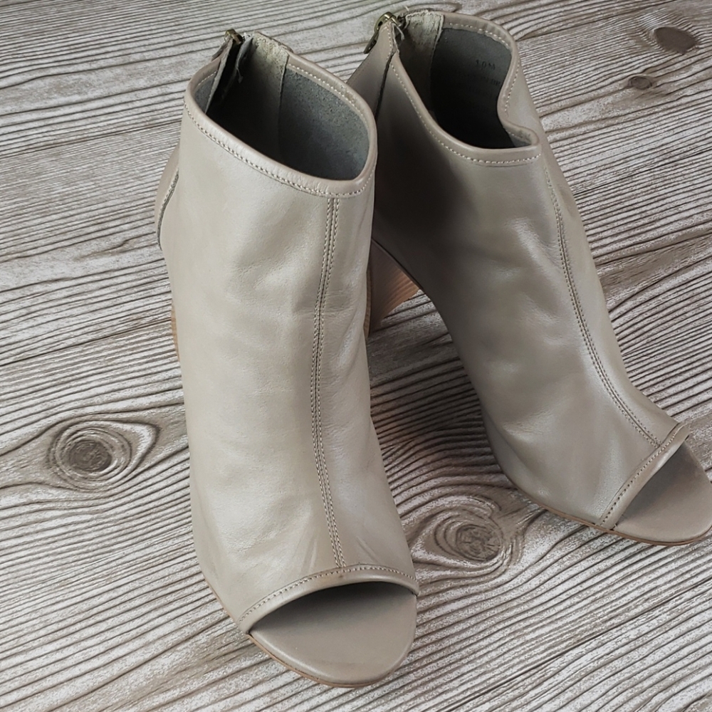 Very Volatile Booties